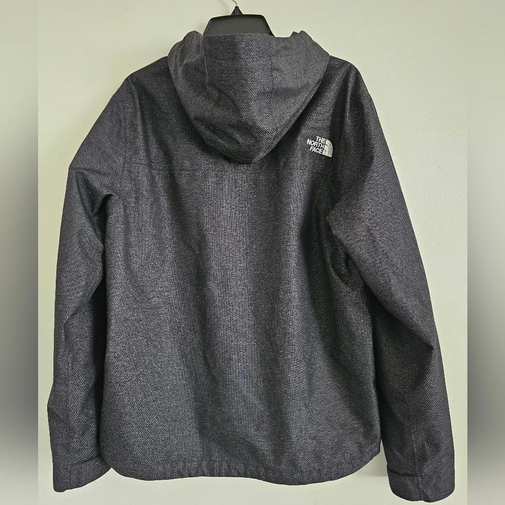 The North Face Mens Jacket Size M. - Picture 2 of 4